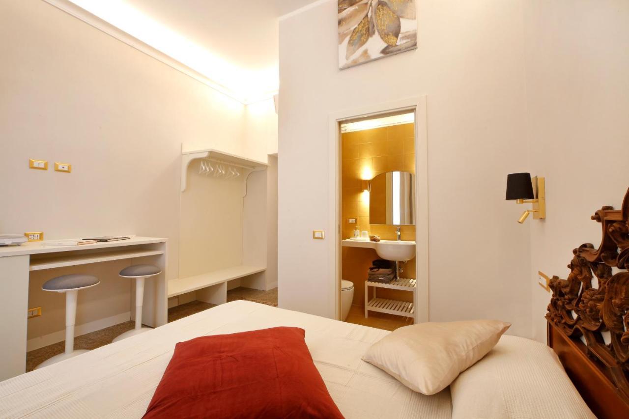 Breathe Liguria - Lucy: Historic Center Seaside Apartment La Spezia Exterior photo